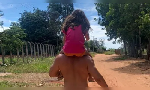 Pai leva filha para vacinar e é ameaçado pela mãe da criança
