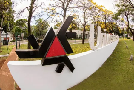 UEM abre vestibular para pessoas com deficiência