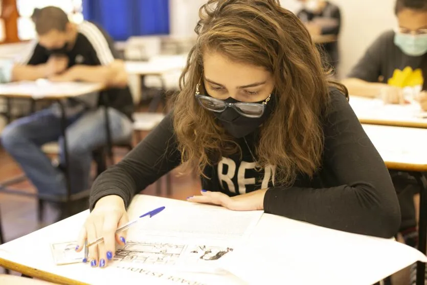 UEM realiza, domingo, 1º. Vestibular para Pessoas com Deficiência e o PAS