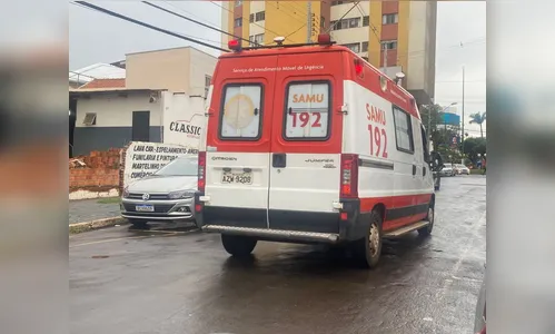 Acidente entre duas motos deixa um ferido em Apucarana