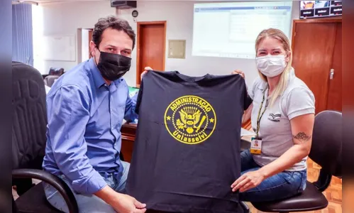 Apucarana firma convênio com polo da UNIASSELVI