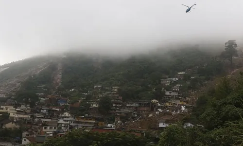 Petrópolis aciona sirenes e alerta sobre efeitos da chuva