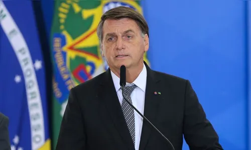Bolsonaro diz que Petrobras cometeu crime contra a população