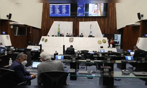 Começa período de troca partidária