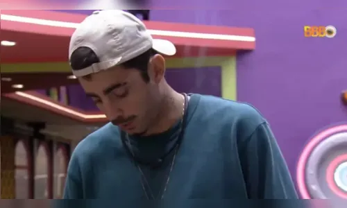 Desanimado, Pedro Scooby fala em abandonar o BBB 22