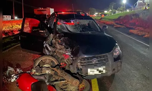 Motociclista morre em batida com carro na PR-272, em Faxinal
