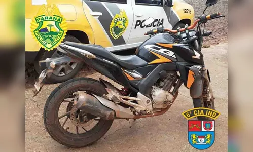 Menor com moto irregular tenta subornar PM com leitão