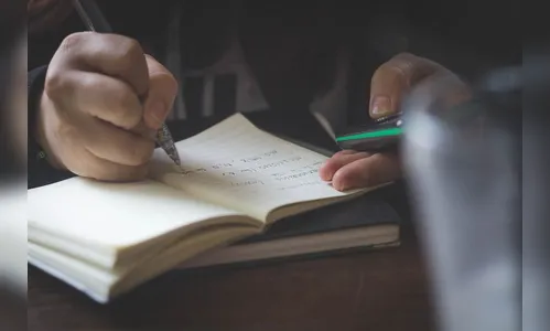 Estudantes acusam colega de assédio em colégio de Apucarana