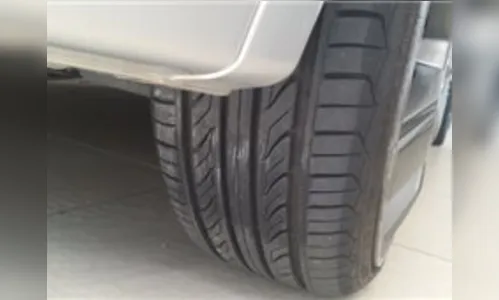 Ex-namorado furta carro de moradora de Apucarana