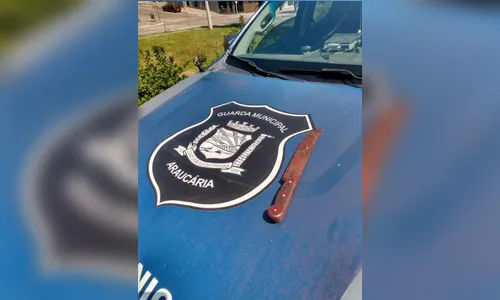 Filho mata pai com golpes de facão dentro de mercado