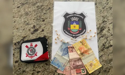 GCM de Apucarana prende traficante na Praça Rui Barbosa