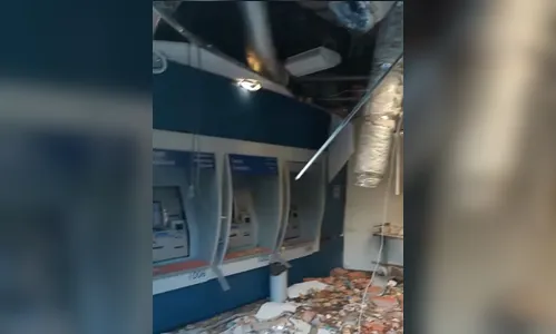 Grupo armado explode agências bancárias no Rio de Janeiro