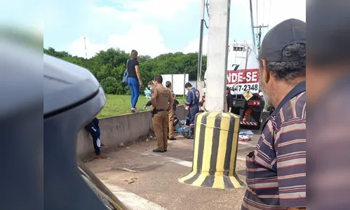 Homem morre após ser baleado neste sábado na PR-323