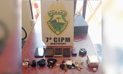 Jovem é apreendido com celulares que iriam para a cadeia