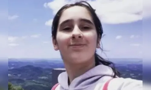 Menina de 14 anos morre após passar mal em sala de aula