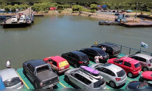 Motoristas aguardam mais de 3 horas para fazer travessia