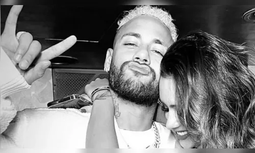 Neymar e Bruna Biancardi posam em clima de romance