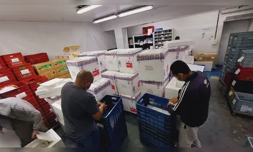 Paraná recebe 914 mil vacinas contra a Covid-19