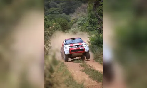 Piloto de Apucarana é campeão do 4º Rally Minas Brasil