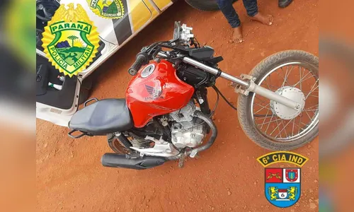 Vítima de furto recupera motocicleta e entrega suspeito à PM