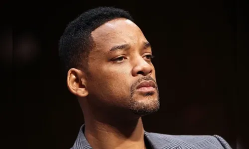 Will Smith se desculpa publicamente com Chris Rock