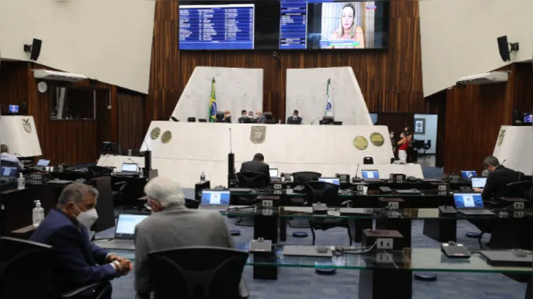 Imagem ilustrativa da notícia Começa período de troca partidária