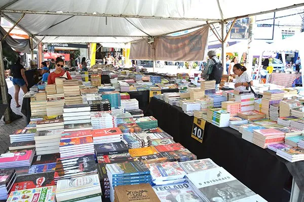 Arapongas terá Feira do Livro a partir desta segunda (02)