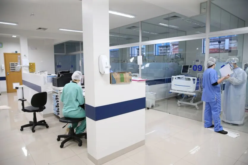 Curitiba tem 1º dia sem pacientes internados em UTI por Covid