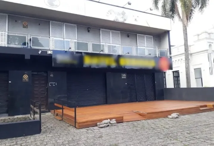 Ex-policial mata primo durante discussão em bar de Curitiba