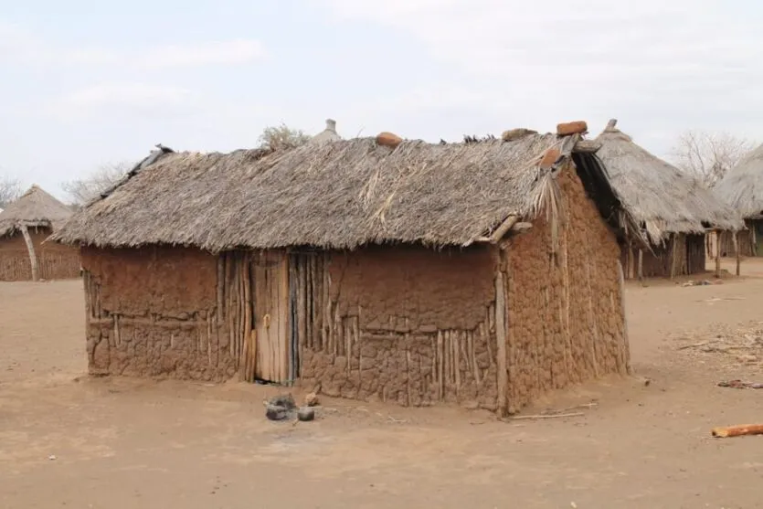 Padre de Apucarana enfrenta desafio humanitário na África