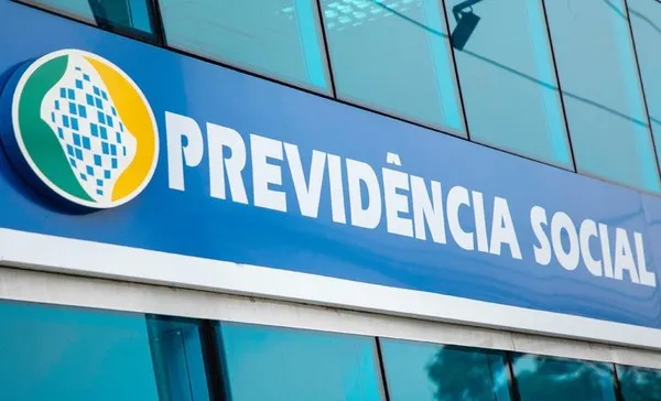 Paraná: cerca de 80% dos médicos peritos estão em greve