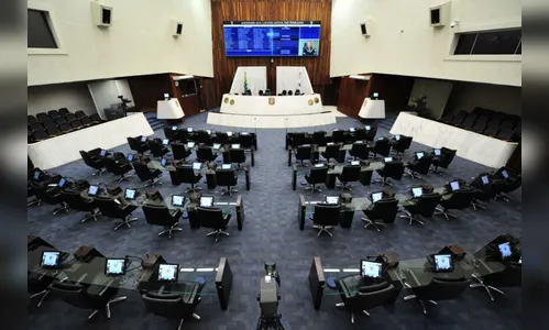 Relação de forças muda na Alep com 30 trocas de partidos