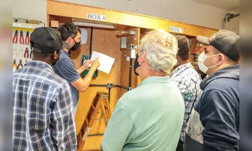 Abertas inscrições para curso gratuito de eletricidade industrial