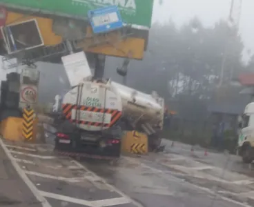 Acidente de caminhão em São Luiz do Purunã, no início do mês de março