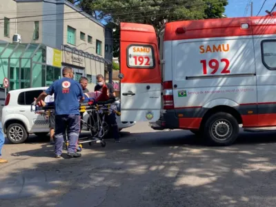 Acidente deixa garupa de moto ferida em Apucarana