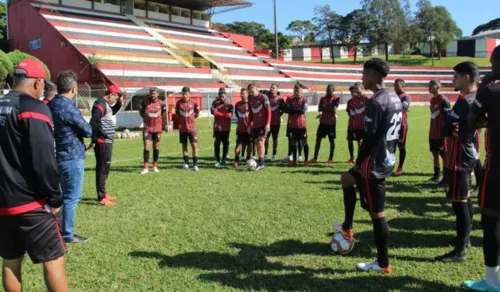 Apucarana Sports e Laranja Mecânica duelam nesta quarta