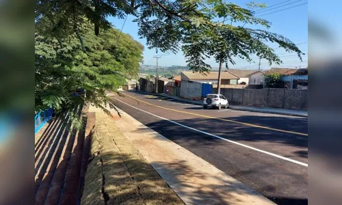 Apucarana conclui asfalto no acesso ao campo do “Zé Rico”