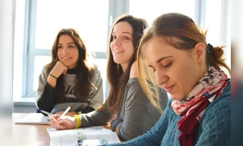 Arapongas abre processo seletivo para contratação de estagiários