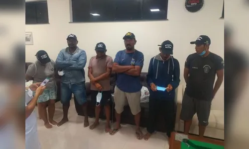 Bilhete ajuda Marinha a encontrar náufragos em ilha deserta