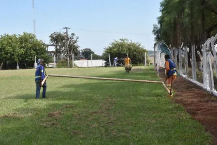 Campos de futebol de Marilândia passam por revitalização