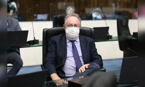 Deputado propõe mudanças na lei que proíbe trotes no Paraná