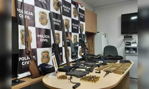 Guarapuava: polícia encontra depósito de armas em sítio