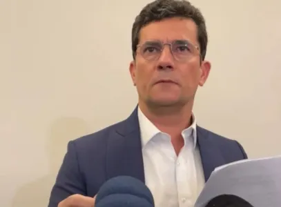 Em coletiva, Moro diz que não desistiu de sua candidatura