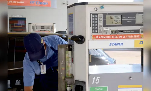 Em menos de um mês, etanol fica até R$ 0,65 mais caro