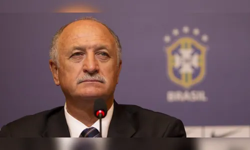 Felipão volta ao Brasil e pode entrar na mira do Athletico