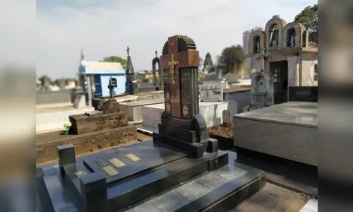 Homem é preso após  furtar placas de túmulos e fios de cobre