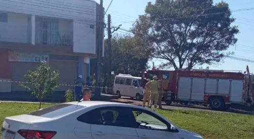 Homem sofre descarga elétrica e cai de prédio em Ivaiporã