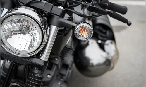 Homem tem dinheiro roubado por ladrões em moto após saque