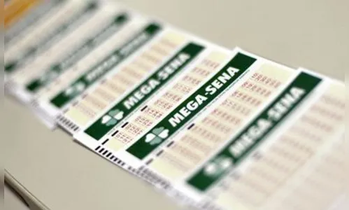 Mega-Sena: ninguém acerta as dezenas e prêmio acumula