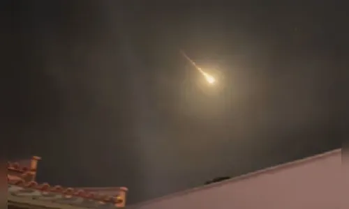 Meteoro cruza o céu de Goiás, provoca clarão e tremor